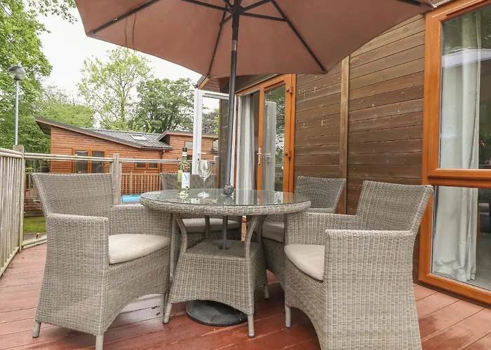 Daffodils * Bowness-on-Windermere